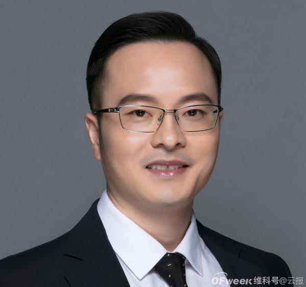 “碳”路未来数据中心，施耐德电气的三条金句
