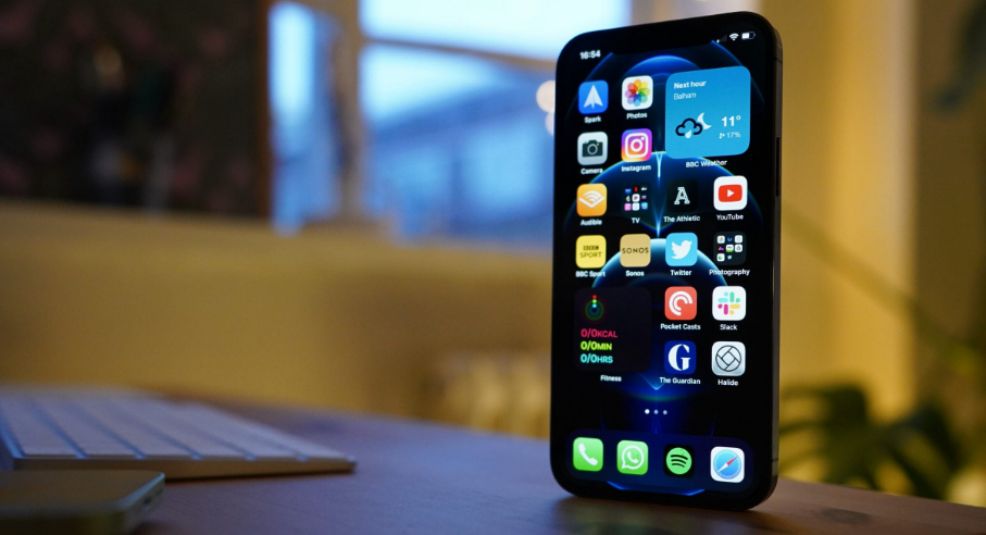 对标苹果iphone，蔚来做手机有前途吗？